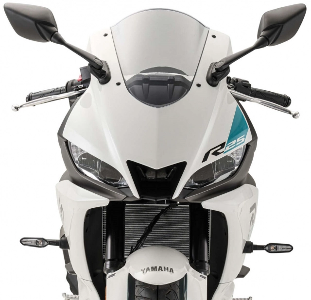 Yamaha r25 2024 ra mắt màu mới tại thị trường cho malaysia