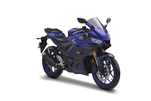 Yamaha r25 2024 ra mắt màu mới tại thị trường cho malaysia