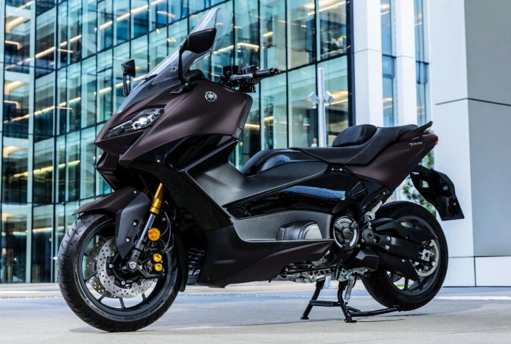 Yamaha tmax tech max 2024 hầm hố hơn những gì bạn tưởng tượng