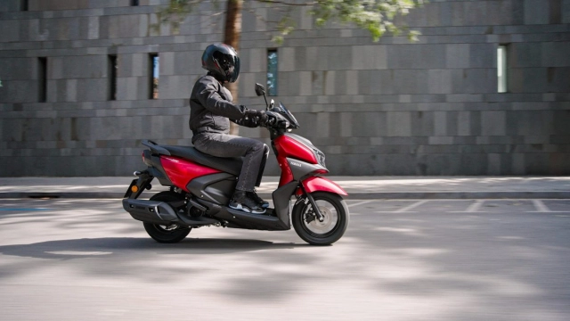 Yamaha tung ra mẫu xe xăng lai điện tối tân sở hữu ngoại hình khác biệt số đông