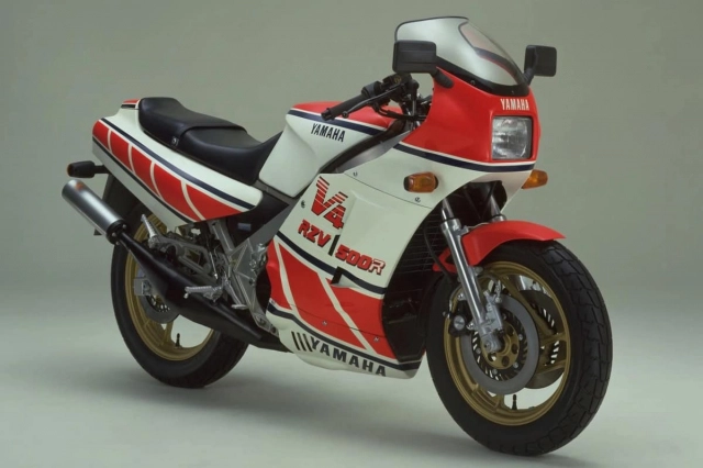 Yamaha và ys gear hợp tác thiết kế màu sơn cho xsr900 gp 2024