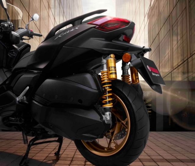 Yamaha xmax 300 2024 tech max ra mắt được trang bị sẵn phuộc ohlins