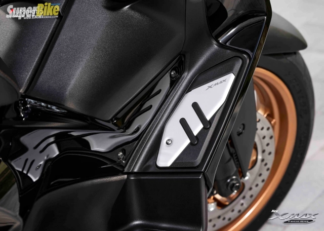 Yamaha xmax 300 2024 tech max ra mắt được trang bị sẵn phuộc ohlins