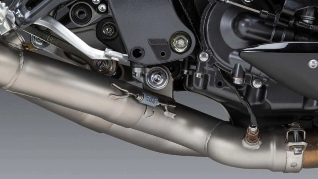 Yoshimura ra mắt at2 với 2 biến thể đường đua và đường phố dành cho yamaha mt-10 2023