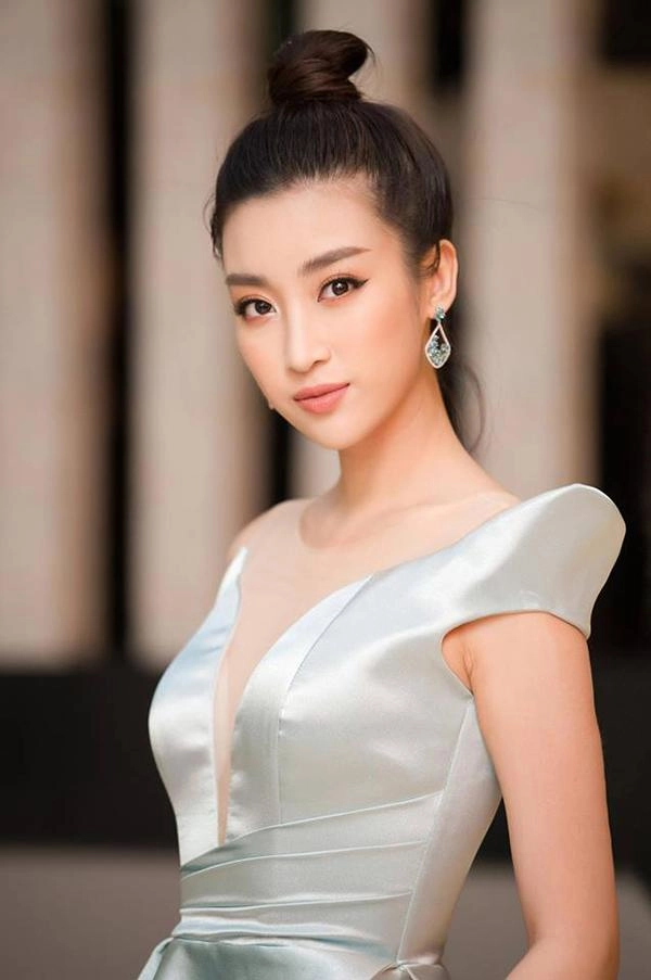 15 phút có ngay mặt tiền như đỗ mỹ linh với tông cam san hô bạn cần biết điều này