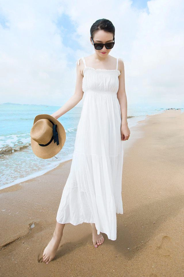 4 điều cần ghi nhớ khi chọn váy maxi đi biển cho nàng nấm lùn