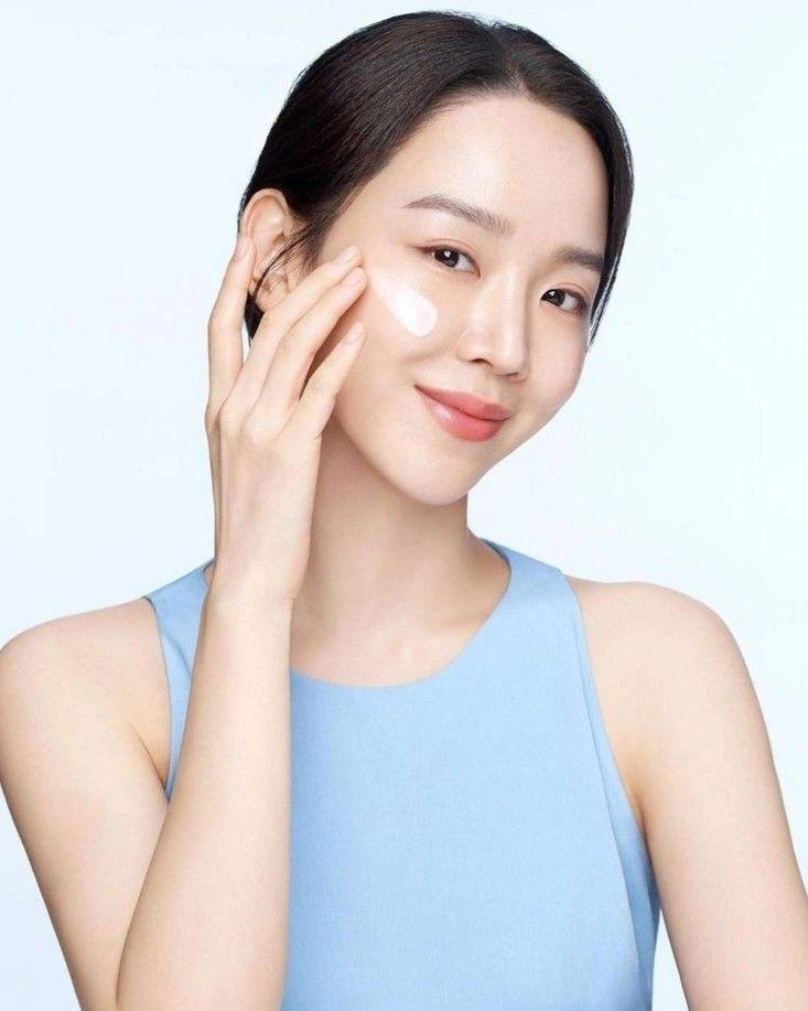 4 sai lầm kinh điển khi dưỡng trắng da chị em dùng mỹ phẩm đắt tiền chỉ gây uổng phí