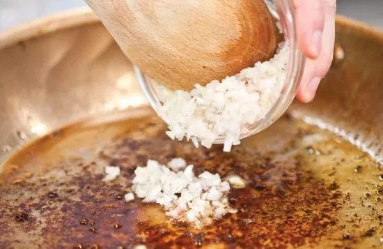 9 mẹo nấu ăn đơn giản nhưng không thể thiếu khi nấu ăn chị em cần biết