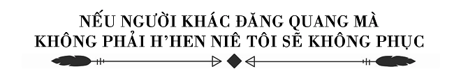 Á hậu hoàng thuỳ tôi đi ngủ cũng đội vương miện