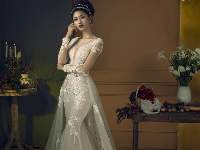 Á hậu thụy vân thanh tú đọ nhan sắc mười phân vẹn mười khi mặc váy cưới