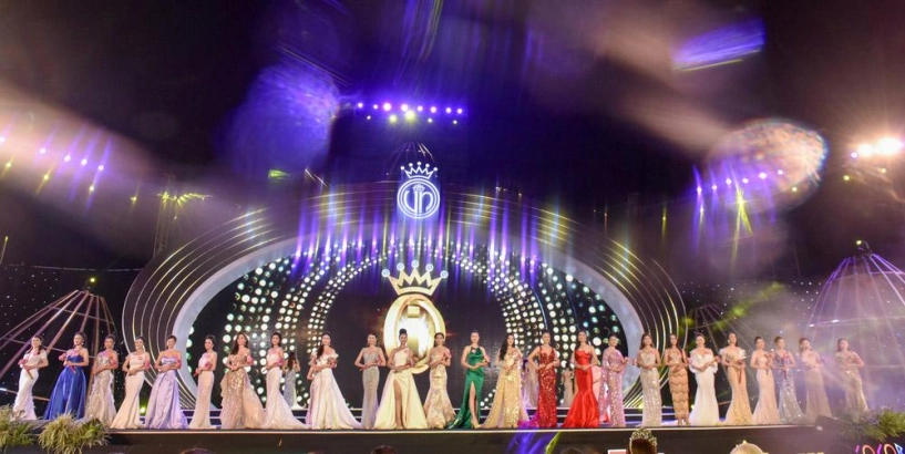 Ái nữ của gia đình toàn hoa hậu bất ngờ bị loại khỏi vòng chung kết hhvn 2018
