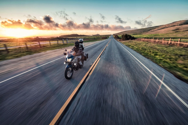 Anh em mê phượt đừng bỏ qua mẫu kawasaki versys-x 250 2025 lần này với giá rẻ hơn cả sh350i