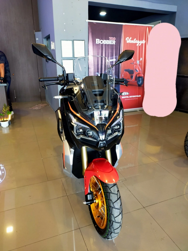 Atr160 2024 - mẫu xe tay ga độc đáo sở hữu dàn chân bánh căm vỏ không ruột