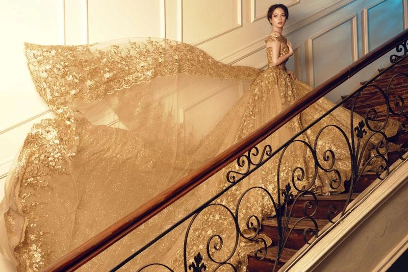 Bà mẹ hai con đan lê bất ngờ làm cô dâu của trai trẻ