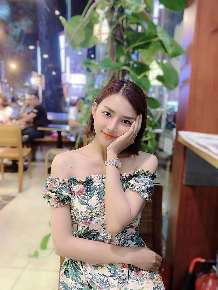 Bà xã tương lai của phan mạnh quỳnh giảm ăn để gợi cảm từng cm