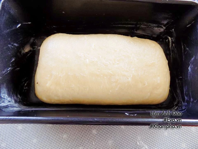 Bánh mì phô mai chảy món ăn siêu hot hóa ra chỉ làm như thế này