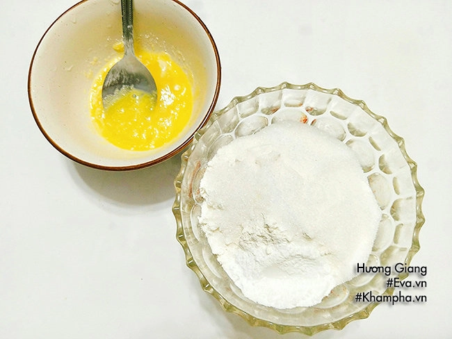 Bánh vừng cười nóng hổi xốp giòn nhâm nhi ngày se lạnh