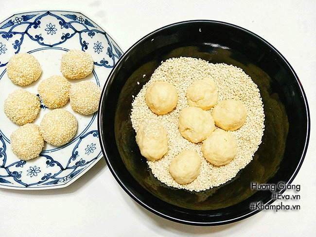 Bánh vừng cười nóng hổi xốp giòn nhâm nhi ngày se lạnh