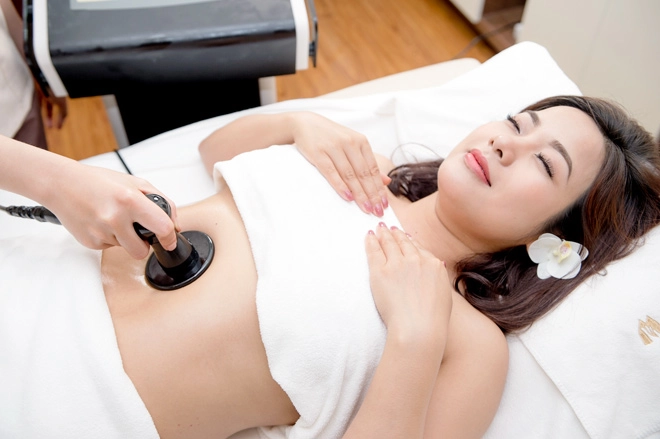 Bật mí bí quyết thon gọn và rạng rỡ của sao việt