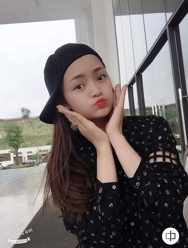 Bất ngờ với dung mạo của cô gái hot nhất hôm nay vì không ghép đôi với trai ki bo