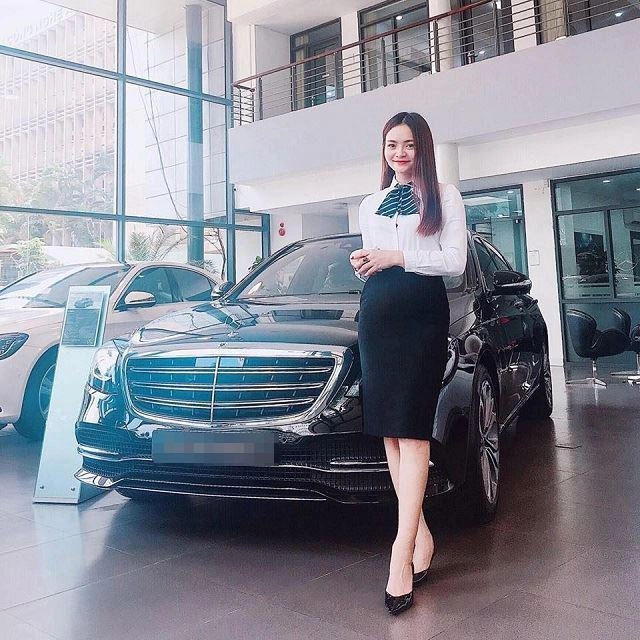 Bất ngờ với dung mạo của cô gái hot nhất hôm nay vì không ghép đôi với trai ki bo