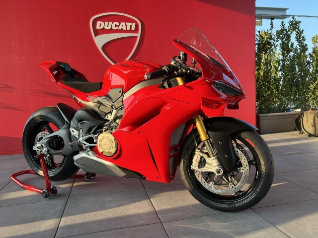 Bất ngờ với việc ducati đã mở bán panigale v4 v4 s 2025 với giá chỉ từ 756 triệu đồng