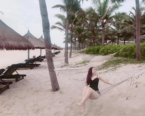 Bất ngờ xuất hiện sau 10 năm vắng bóng cựu thành viên mắt ngọc gây sốc toàn tập bởi