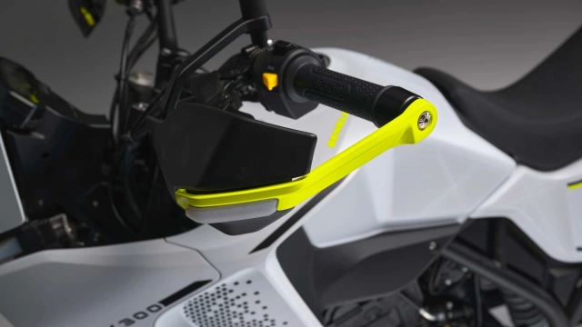 Benelli bkx300 mới ra mắt với thiết kế đẹp hướng đến tương lai