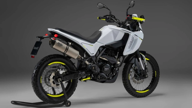 Benelli bkx300 mới ra mắt với thiết kế đẹp hướng đến tương lai