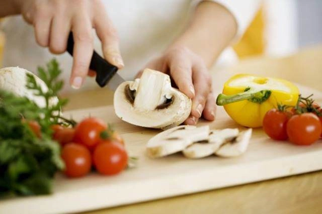 Bị chê thân hình sồ sề xập xệ phi thanh vân đáp trả thẳng thắn tôi cố tình