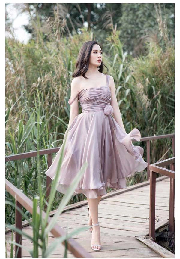 Bí mật mặc đẹp dễ như ăn kẹo của bà mẹ hà nội 3 con đi đến đâu là được khen ở đó