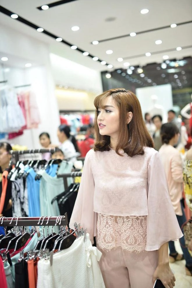 Bích phương và hành trình thời trang chạm đến ngưỡng nở rộ