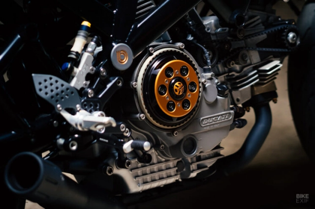 Bimota db3 mantra được hồi sinh lần thứ 2 bởi analog