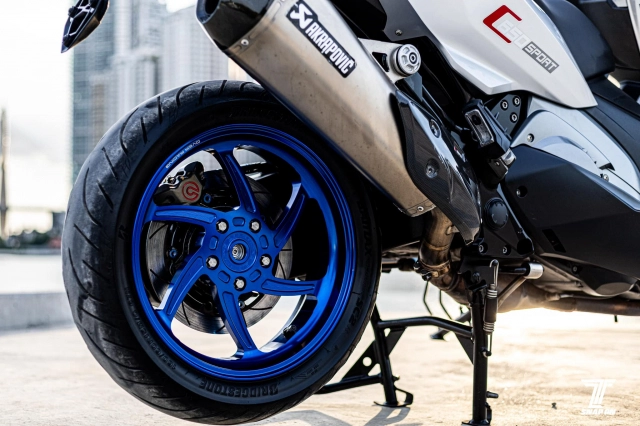 Bmw c650 độ phong cách racing với dàn trang bị billet vô cùng chất lượng