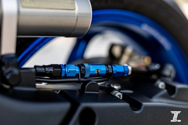 Bmw c650 độ phong cách racing với dàn trang bị billet vô cùng chất lượng