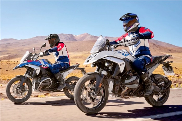 Bmw r 1300 gs vs ktm 1290 super adventure r trên bàn cân thông số