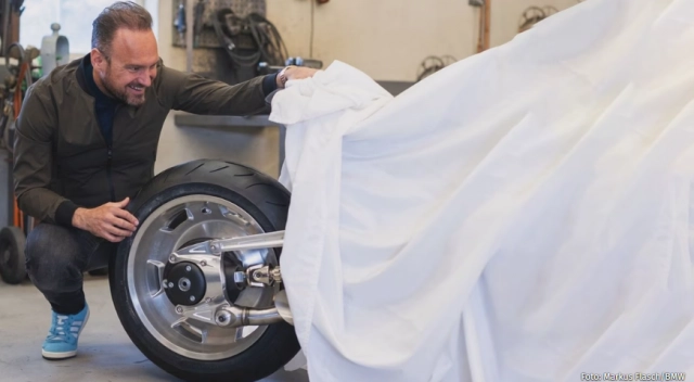 Bmw r18 ninet - mẫu roadster khổng lồ sắp sửa ra mắt