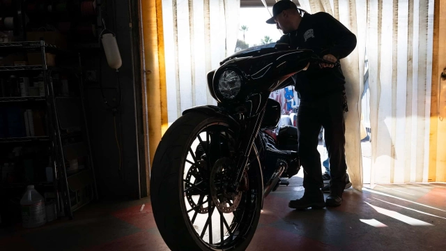 Bmw r18 one eight c của paul yaffe độ bánh lớn tùy chỉnh