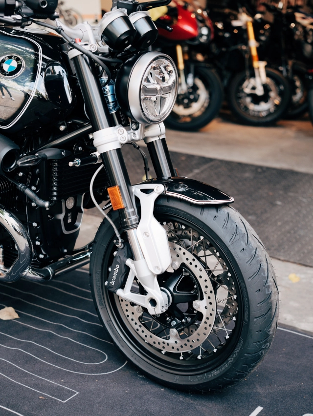 Bmw rninet bản kỷ niệm 100 năm về việt nam với giá gần 1 tỷ đồng