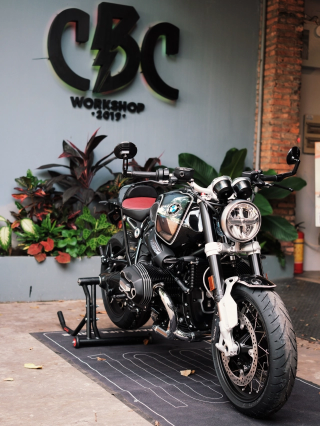 Bmw rninet bản kỷ niệm 100 năm về việt nam với giá gần 1 tỷ đồng