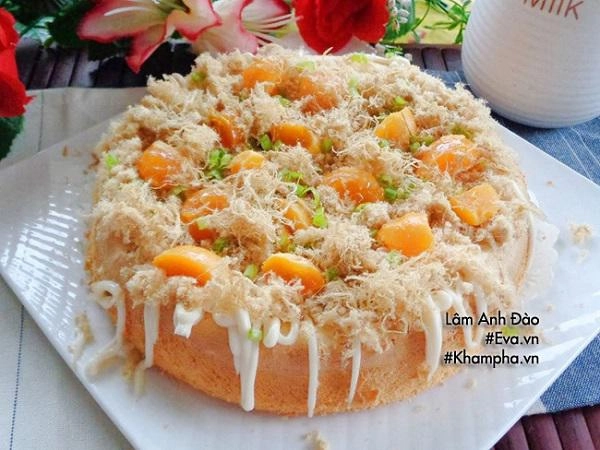 Cách làm bánh bông lan trứng muối mềm thơm ngon ngậy ăn là mê