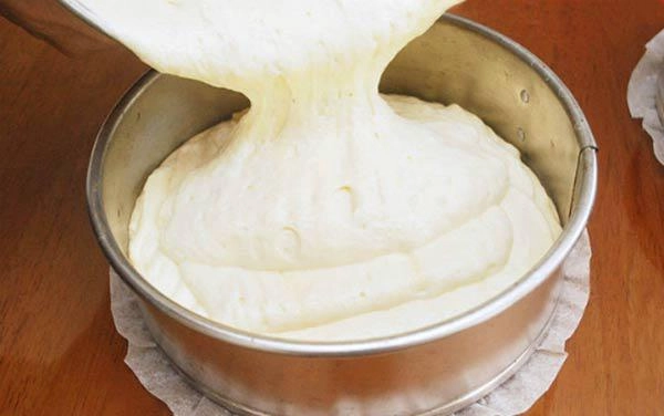 Cách làm bánh kem sinh nhật vừa mềm vừa thơm đẹp mắt tặng người thân