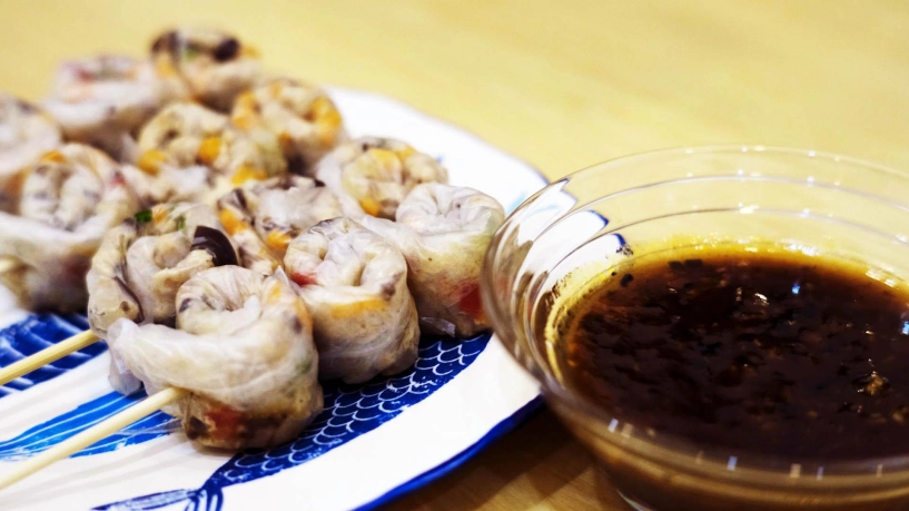 Cách làm bánh tráng lụi chấm mắm me chuẩn hương vị tây nguyên