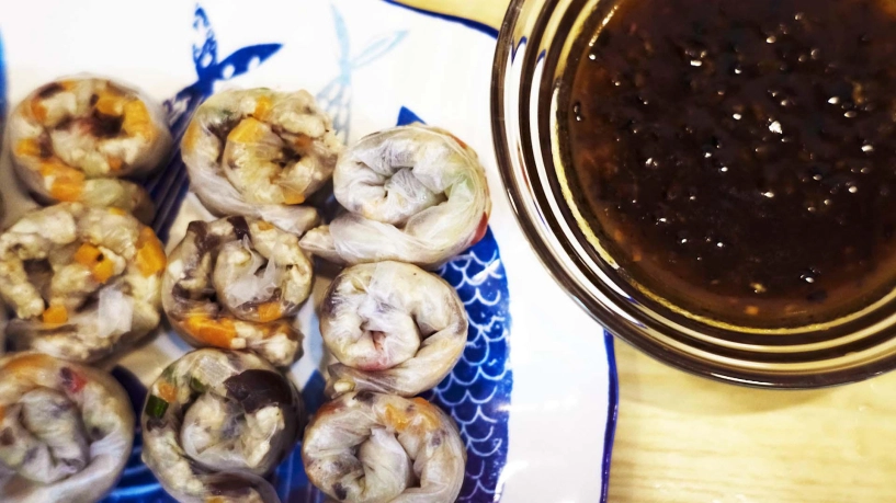 Cách làm bánh tráng lụi chấm mắm me chuẩn hương vị tây nguyên