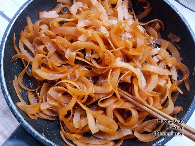 Cách làm mứt dừa vị trà thái vừa ngon lại đơn giản đón tết về