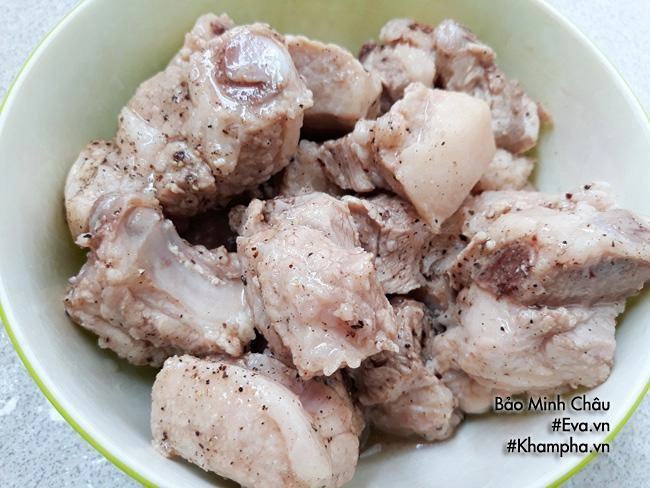 Cách làm sườn xào chua ngọt với me tuyệt ngon chồng con ăn cơm liền mấy bát