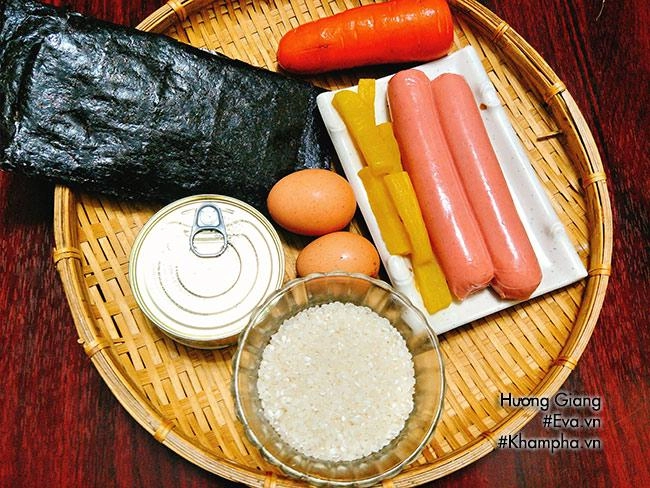 Cách làm sushi không cần mành tre chị em tha hồ trổ tài dịp cuối tuần