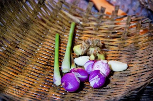 Cách làm vịt om sấu chuẩn vị quảng nam - đà nẵng