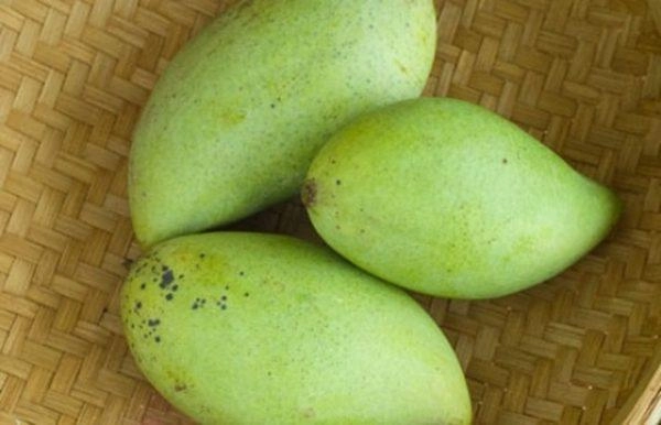 Cách làm xoài dầm giòn ngon cay ngọt vừa ăn vừa xuýt xoa thích thú