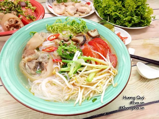 Cách nấu bún giò heo thơm ngon bổ dưỡng cho bữa sáng